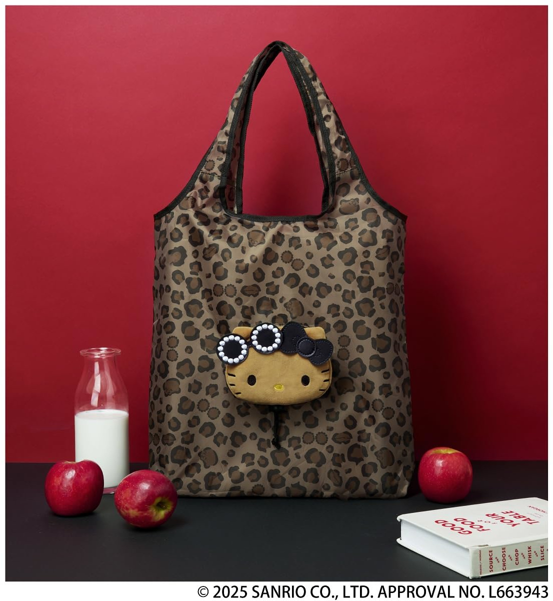 日焼けキティ」エコバッグ発売。収納一体型で“ぬいぐるみ”に変身