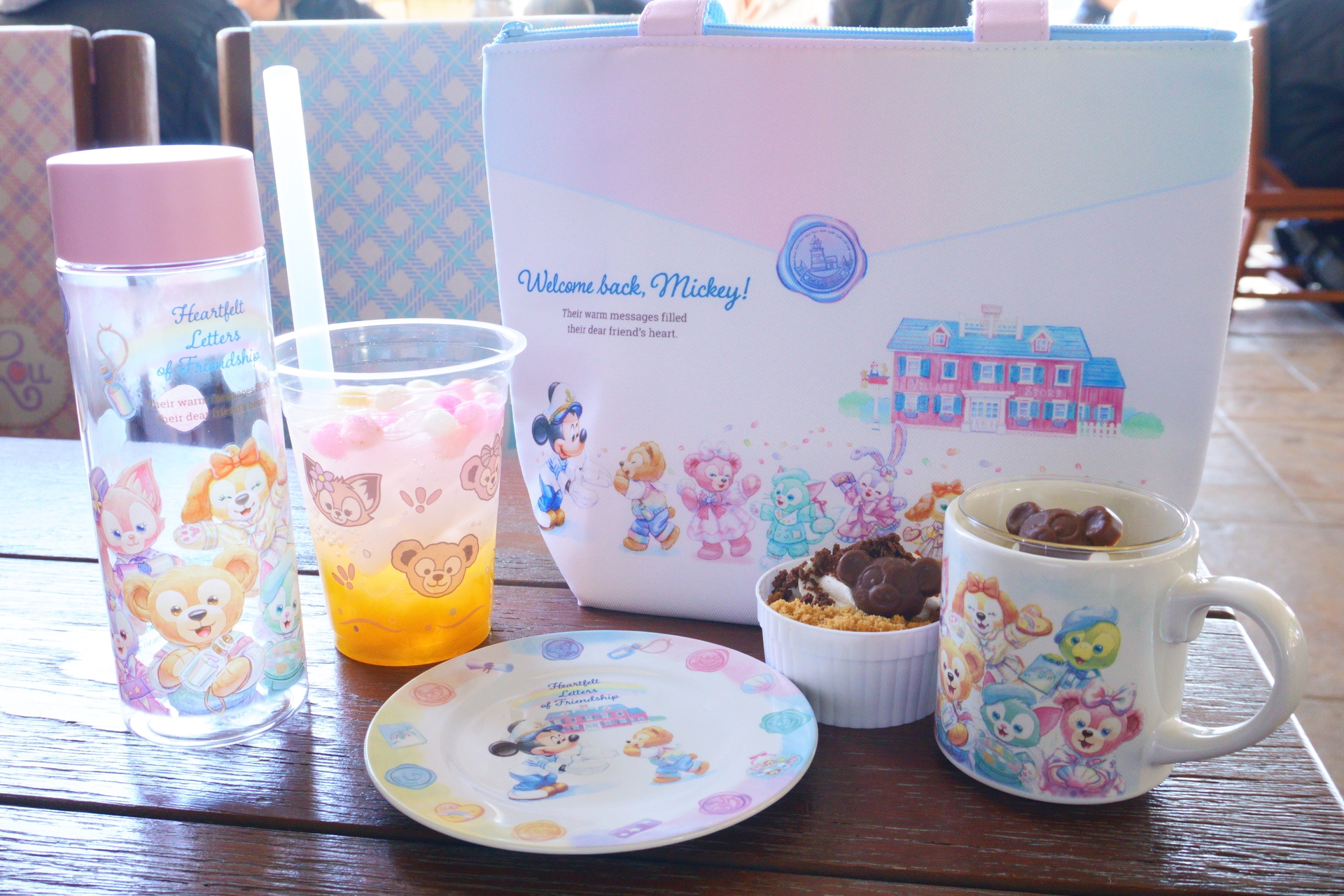 ダッフィー＆フレンズ20周年もついにフィナーレ！ 1月新発売スーベニア