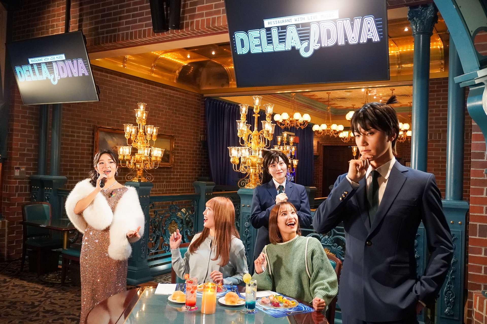 USJ、リアルな新一＆蘭が目の前に！ 絶品フレンチと推理ショーを同時に