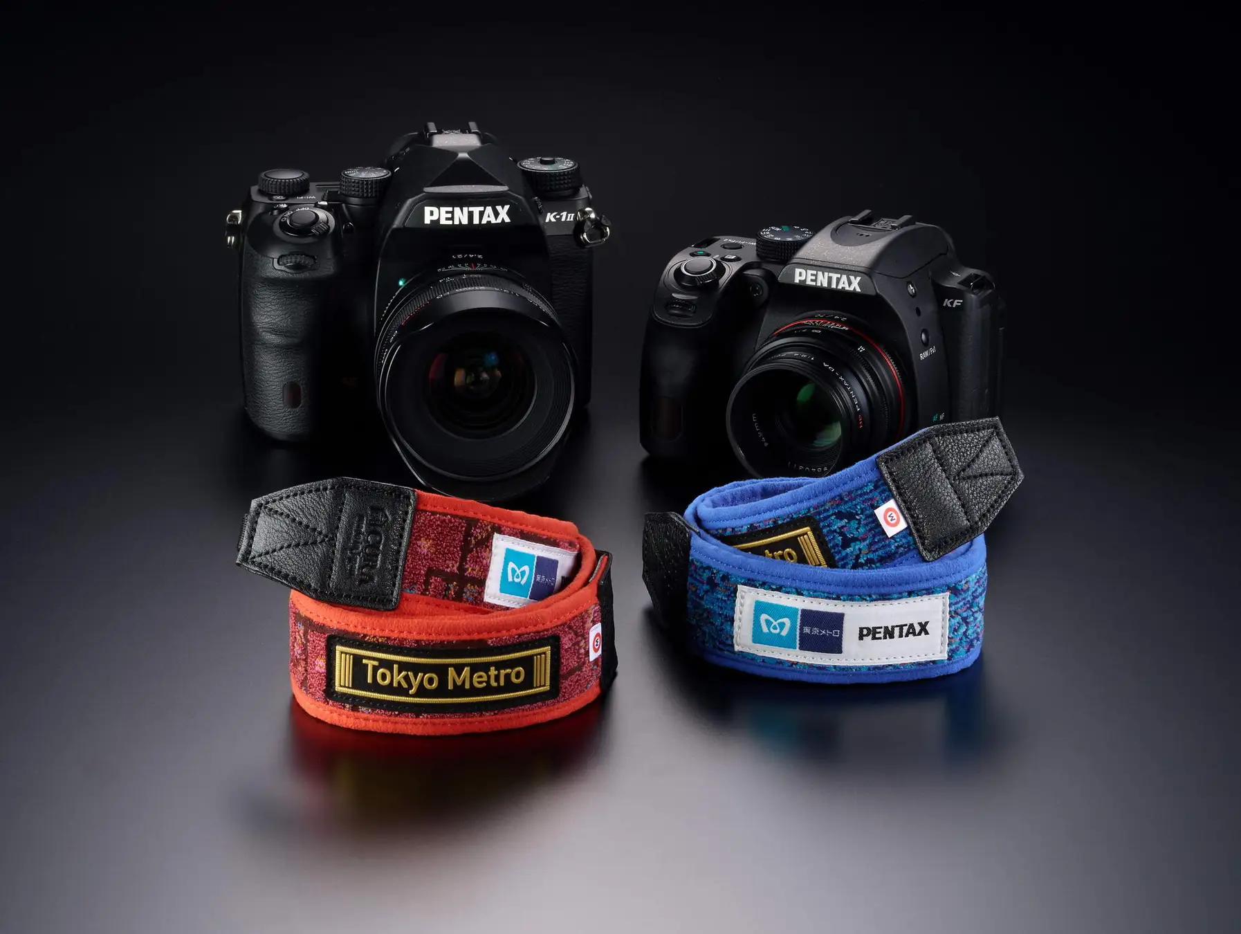 東京メトロ、丸ノ内線02系のシート生地をカメラストラップに。PENTAX