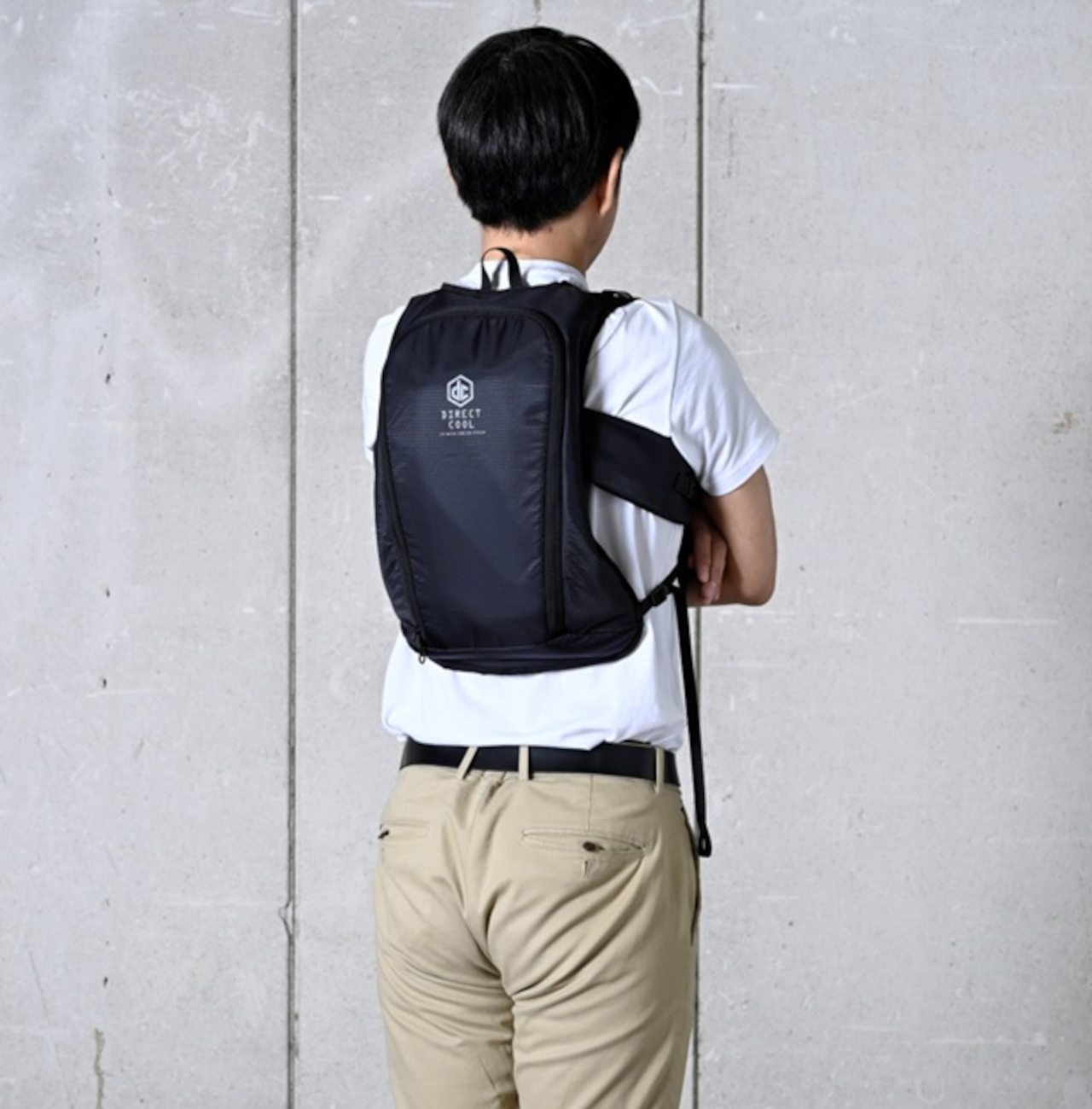 山善、水冷服の新モデル「DIRECT COOL ProPLUS 水路式」。背中を“面”で