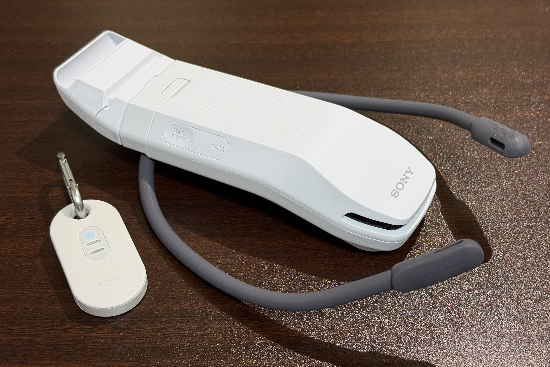 【24h以内発送】SONY REON POCKET PRO レオンポケット プロ ソニー、身に着け型冷温端末「レオンポケット」に最上位モデル