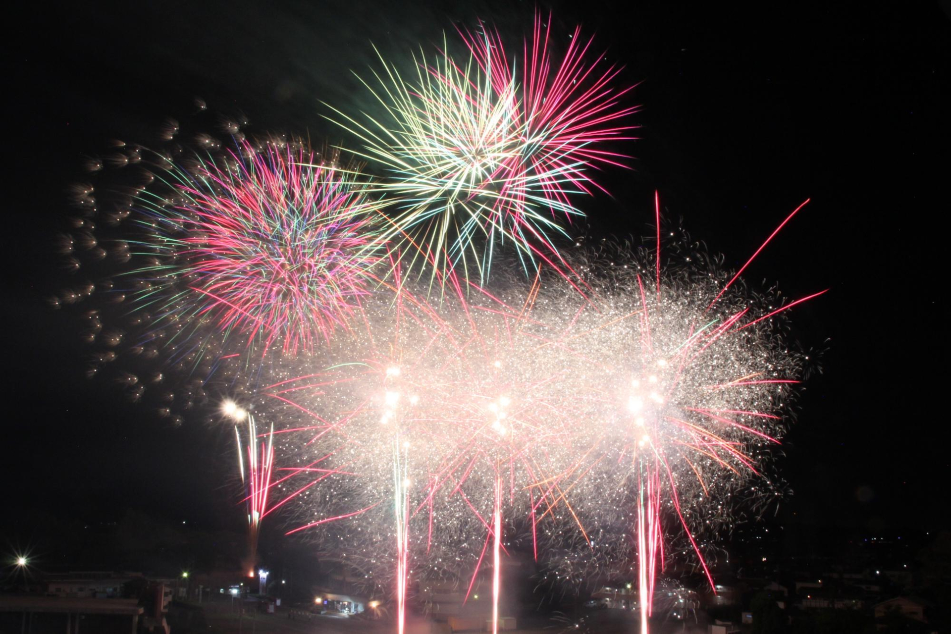 第54回 真岡市夏祭大花火大会」有料観覧席は6月7日まで申込受付。大 