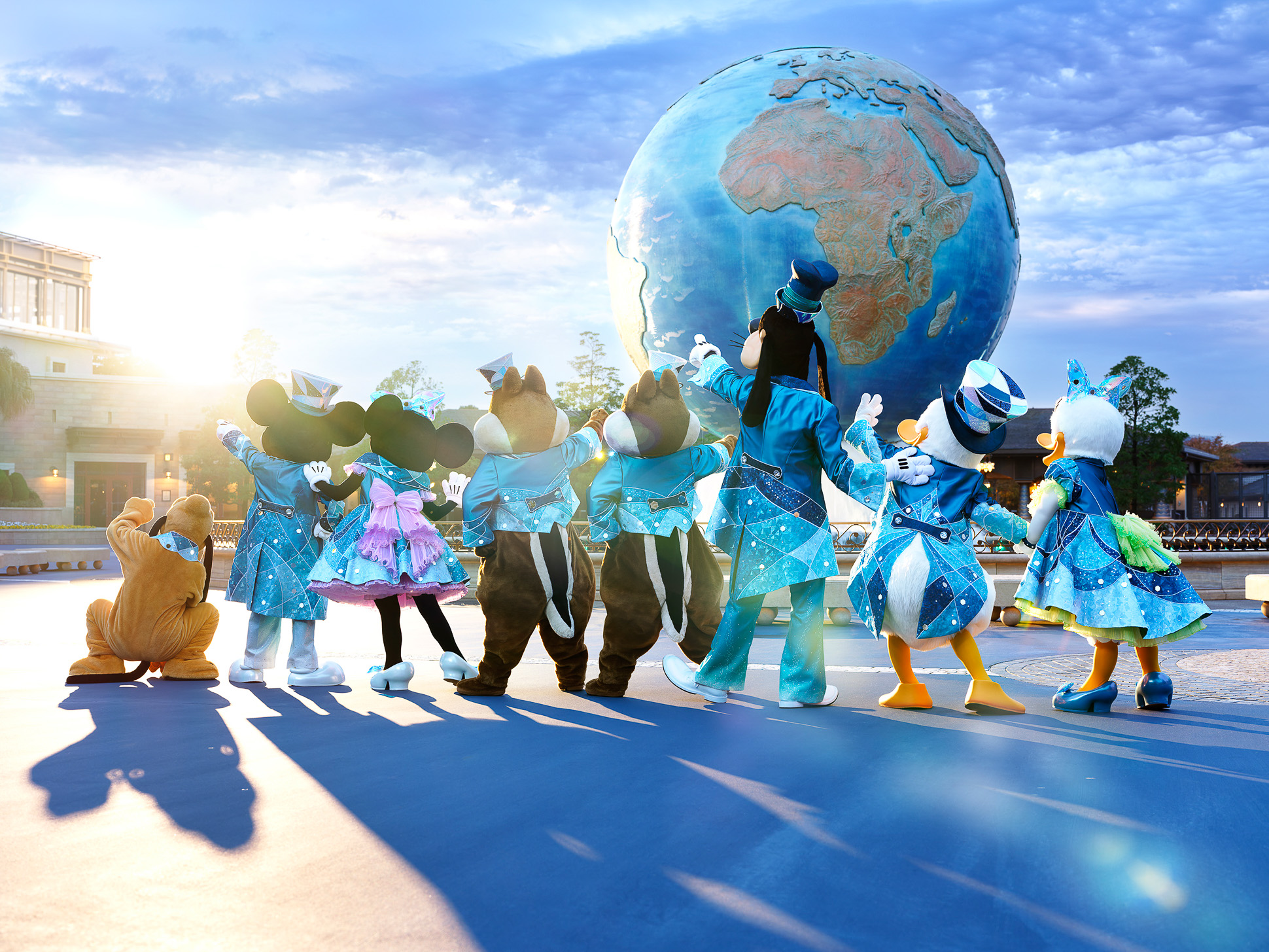 開園25周年の東京ディズニーシーを写真家・浅田政志撮り下ろし。新作