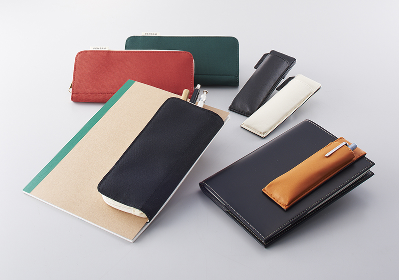 キングジム、ノートや手帳に挟めるペンケース「ペンサム」 2月17日発売